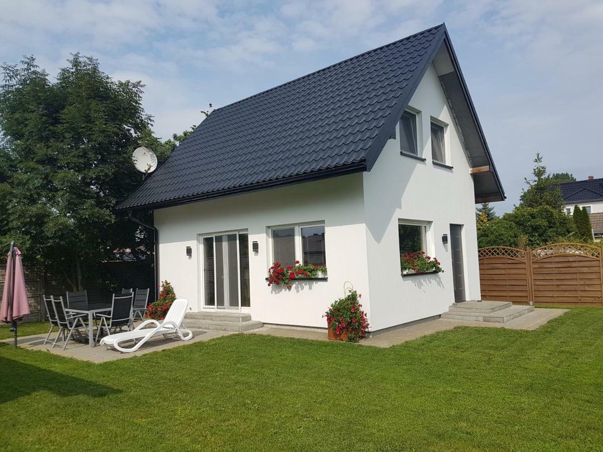 Dom Pod Orzechem Villa Swinoujscie Exterior photo